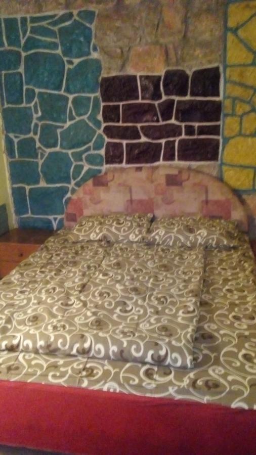 Mimi Pink Hostel Ohrid Exterior photo
